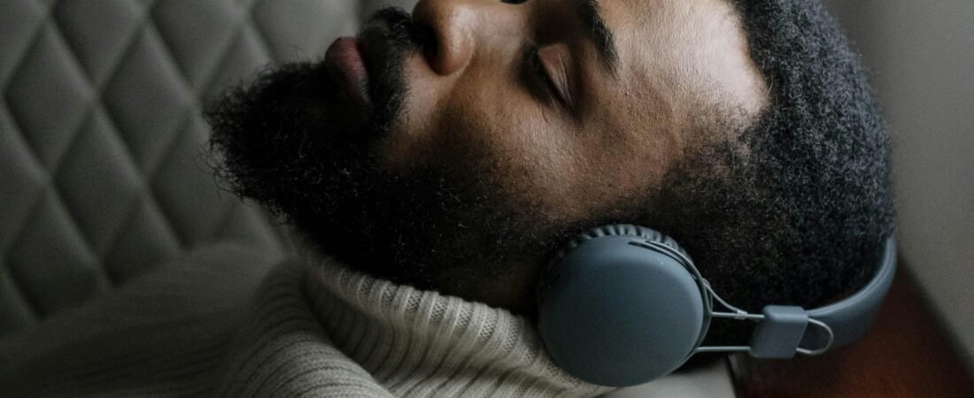 Best Headphones for Sleep and Meditation: Top Picks for Ultimate Relaxation